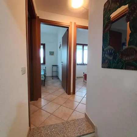 Casa Pepe, Confortevole Con Giardino A 2 Min Dal Mare * Villasimius